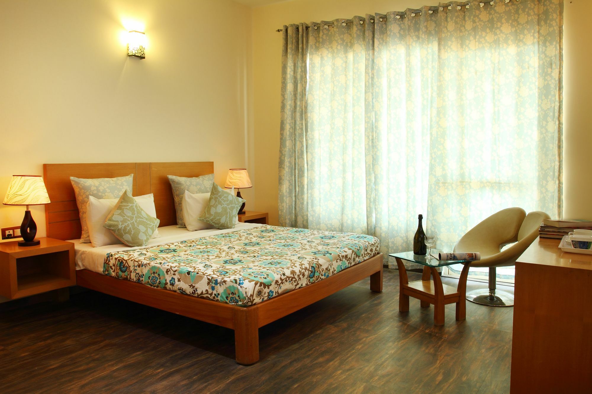 Perch Arbor-Golf Course Road Hotel Gurgaon Exterior photo